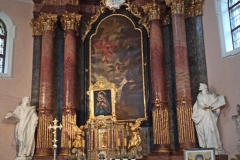 e3aa5a83-5911-4417-bb25-6002ed919be1